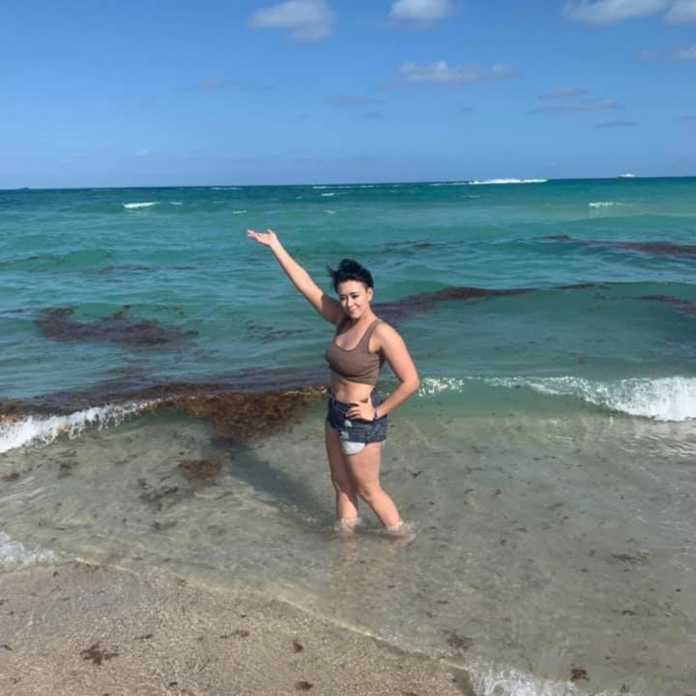 Meet your Posher, Tabi